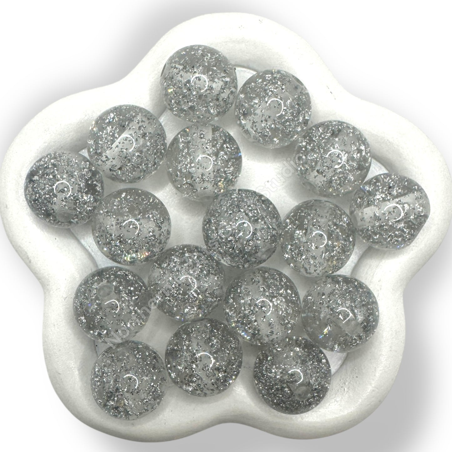 16mm Gold Silver Flake Acrylic Beads -20 pieces