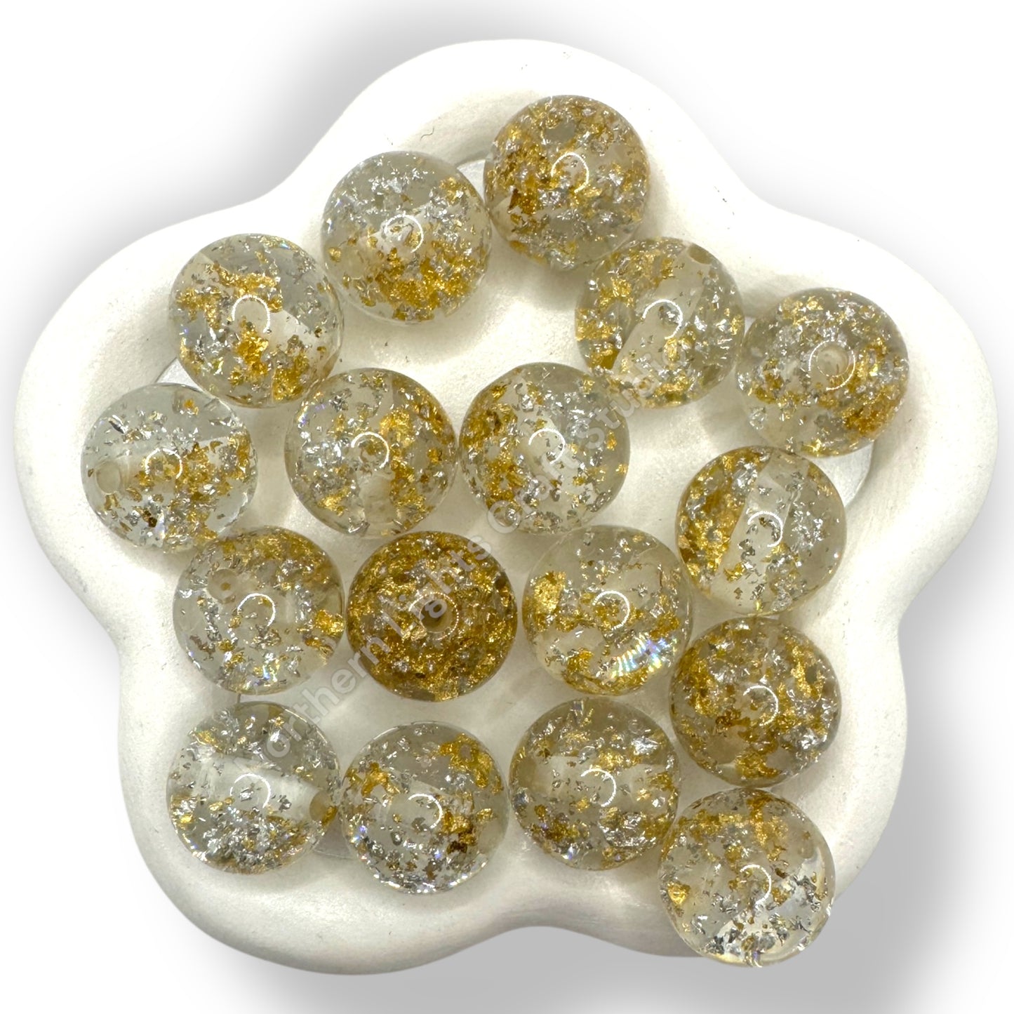 16mm Gold Silver Flake Acrylic Beads -20 pieces