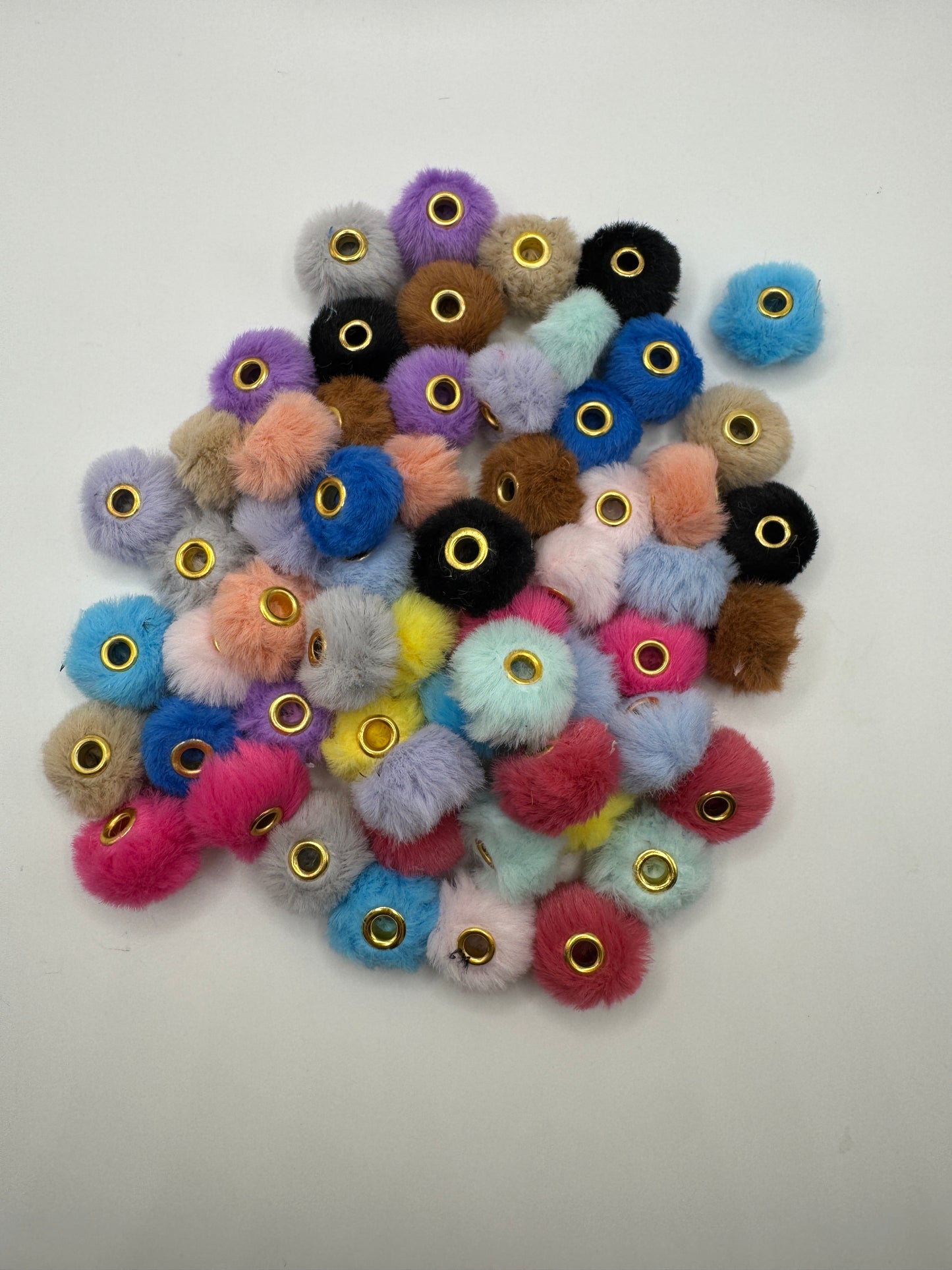 Fuzzy Beads / Fuzzy Spacer Mix of 30 Pieces - 20mm