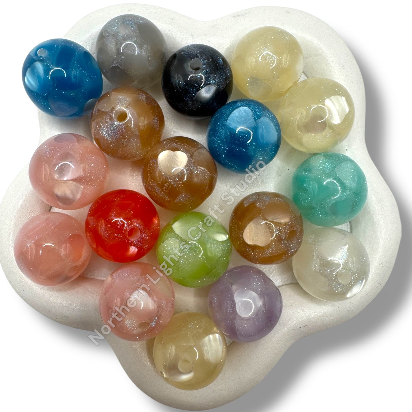 16mm Glitter Heart Bead - 20 pcs.