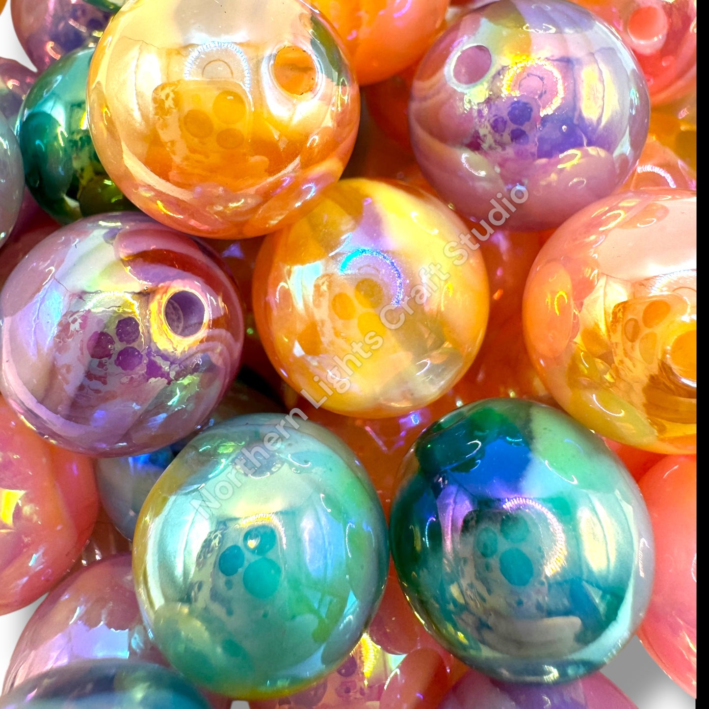 16mm UV Color Swirl Beads - 20pcs.