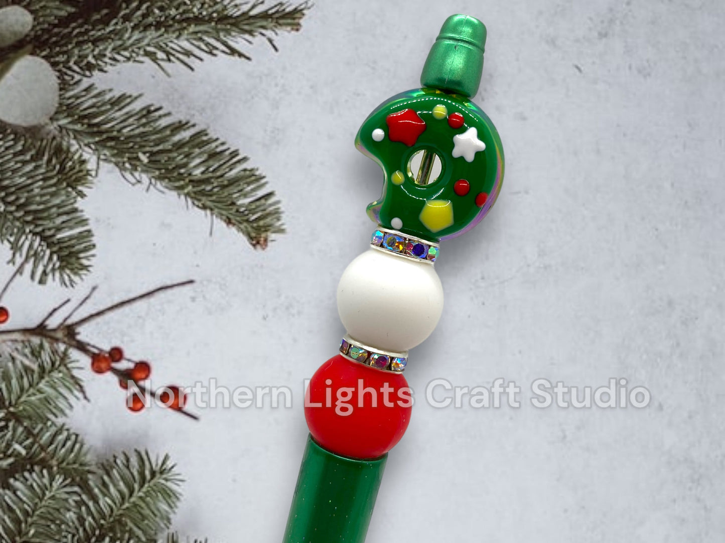 Beaded Christmas Donut Pen, Beaded Pens, Handmade Beads, Coffee and Dessert Theme, Coffee and Donuts Gift Ideas, Handmade Pen Beads