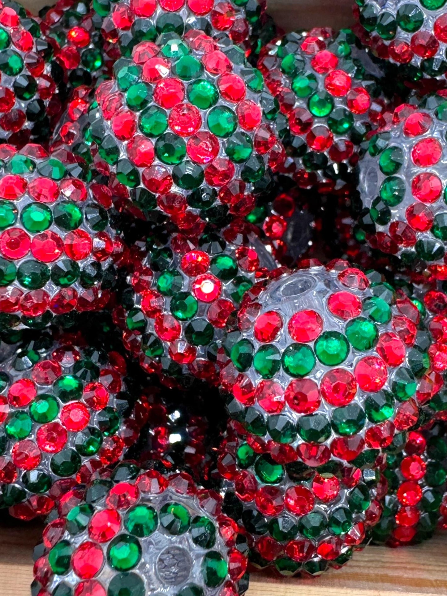 20 mm Christmas Acrylic Rhinestone Beads 10 Piece Packs