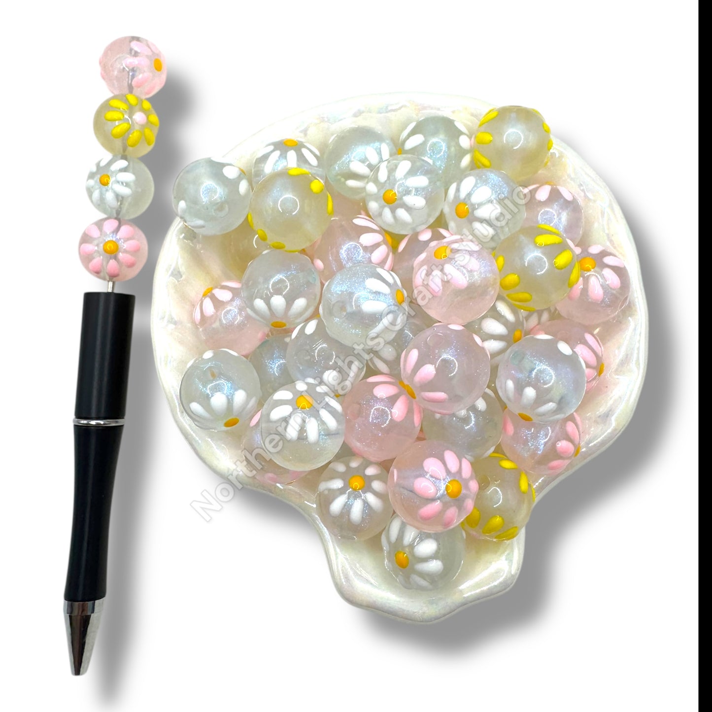 16mm handpainted Daisy Flower Bead 20pcs.