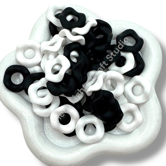 Black and White Matte Color Wavy Spacer 16mm Mix of 50 pcs.